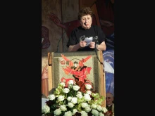 Carmen Hernandez speaks at World Youth Day in Madrid in 2011.